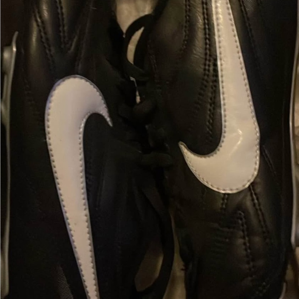 Nike Black and White Athletic Shoes